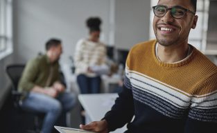 Saiba qual o melhor relógio de ponto para a sua empresa