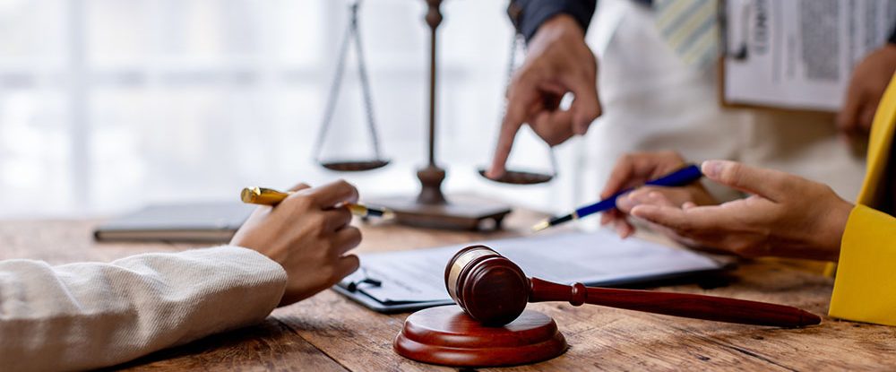Legislação Trabalhista Atualizada: Conformidade com as leis trabalhistas e proteção contra problemas legais